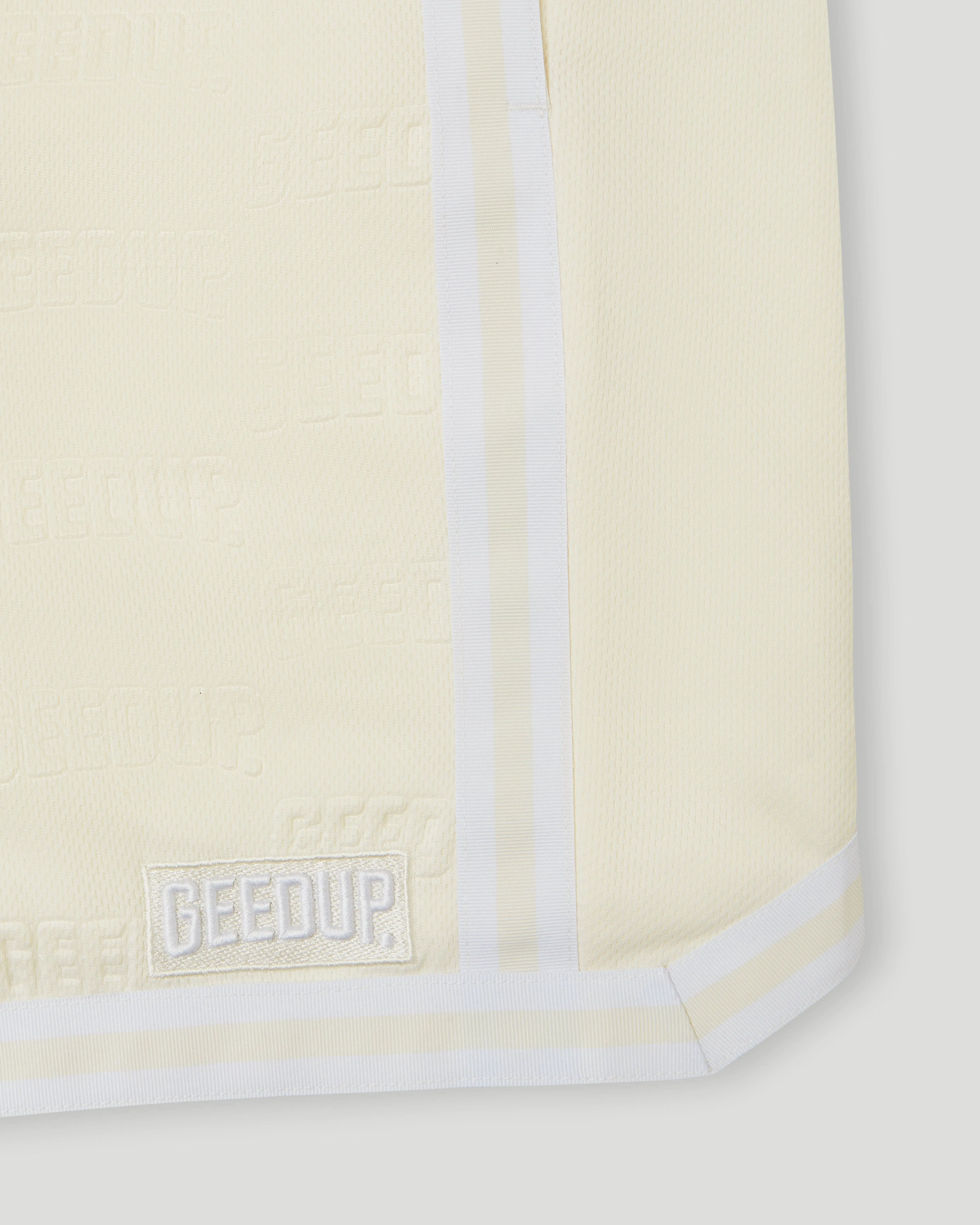 Emboss Mesh Shorts Cream